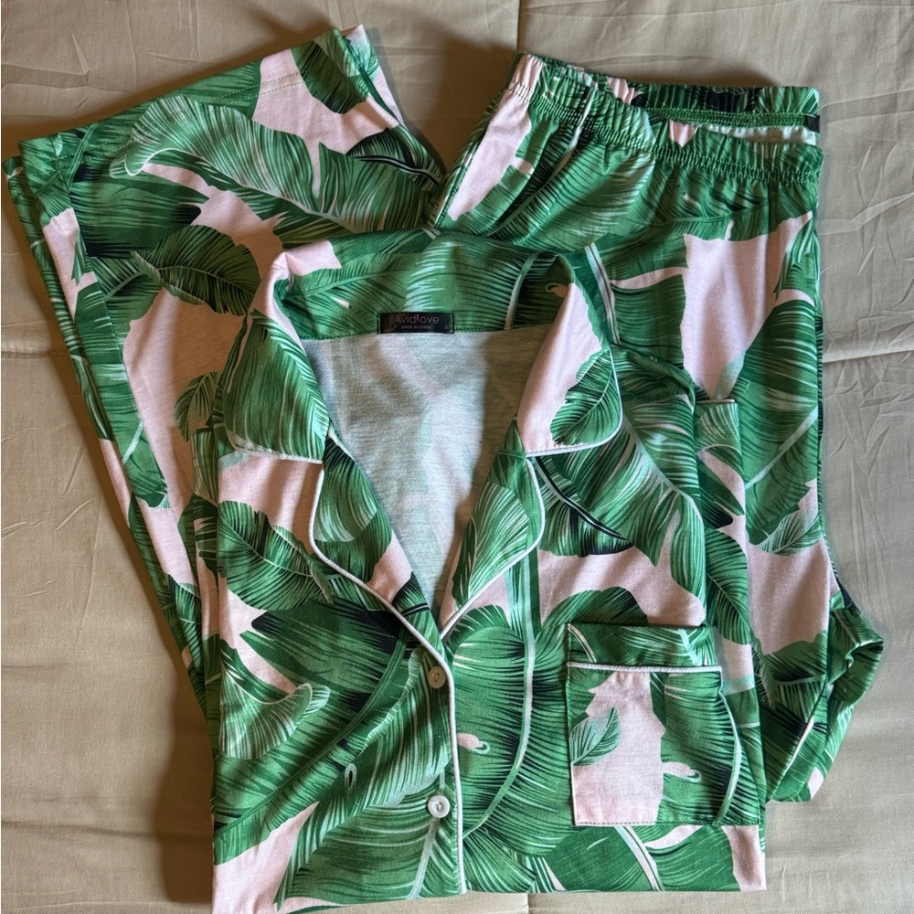 AvidLove Women’s Pajama Set Sz. XL